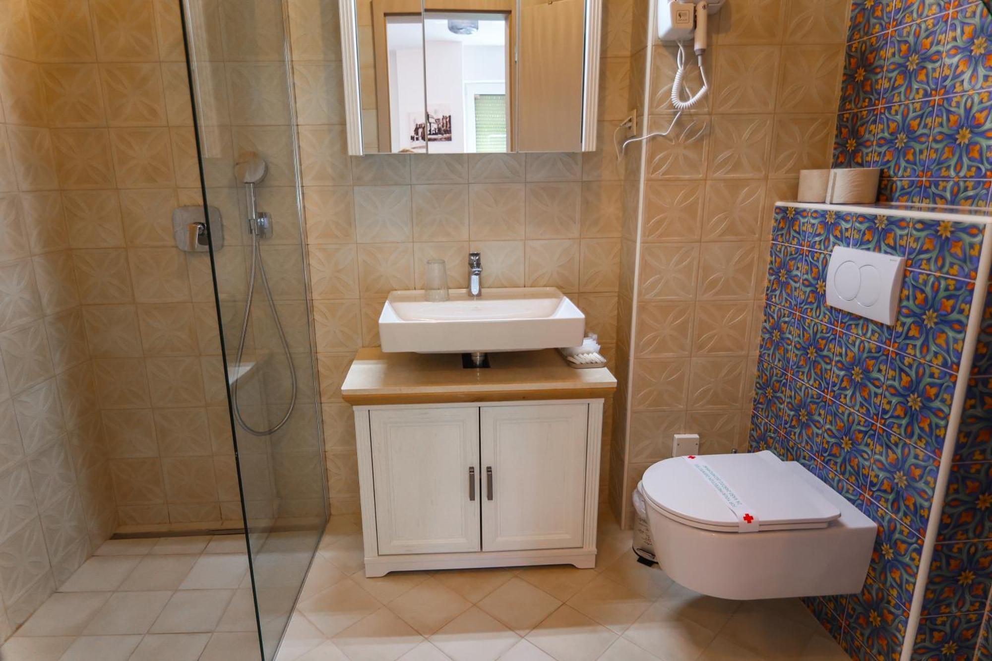 Apart Hotel Asteria Ljubljana Bagian luar foto