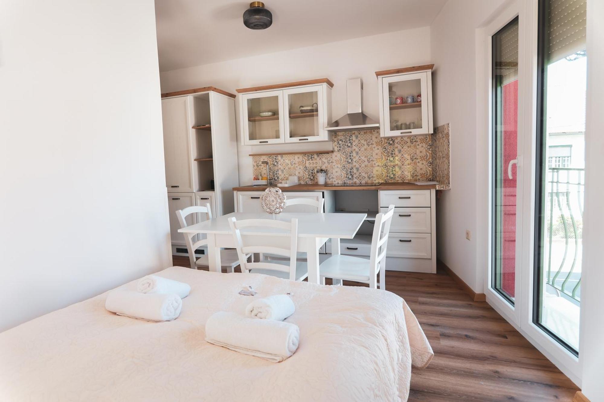 Apart Hotel Asteria Ljubljana Bagian luar foto